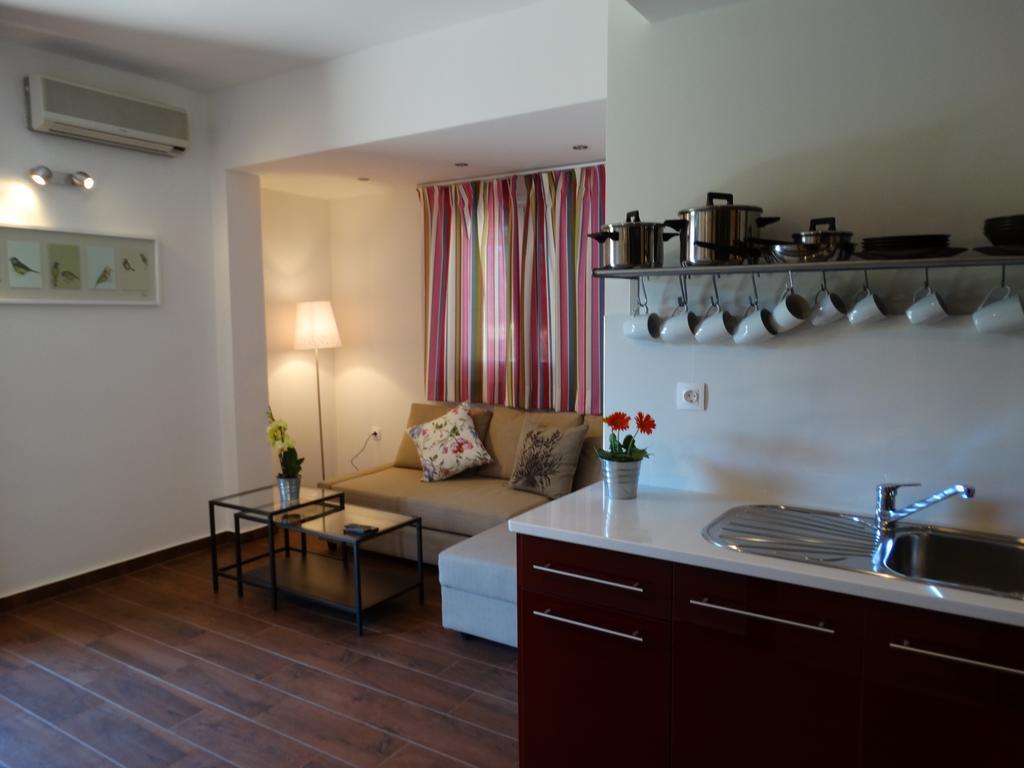 Dassia Beach Pension Ruang foto